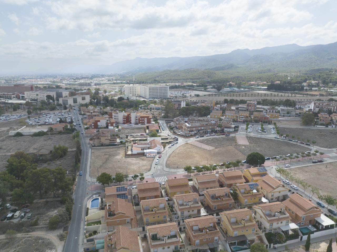  PARCELA DEPORTIVA EN EL PALMAR